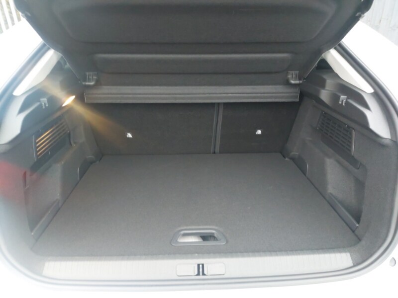 Used Citroen C4 2023 for sale - 76614095: Photo 8