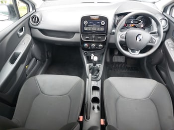 Used Renault Clio 2017 for sale - 79048463: Photo