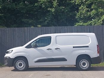 Used Citroen Berlingo 2025 for sale - 76420900: Photo