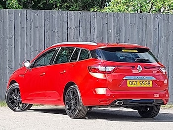 Used Renault Megane 2019 for sale - 78642732: Photo