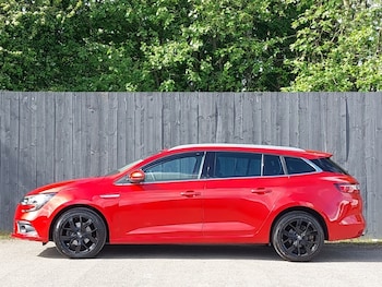 Used Renault Megane 2019 for sale - 78642732: Photo