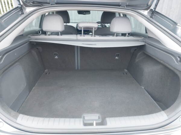 Used Hyundai IONIQ 2022 for sale - 76309011: Photo 8