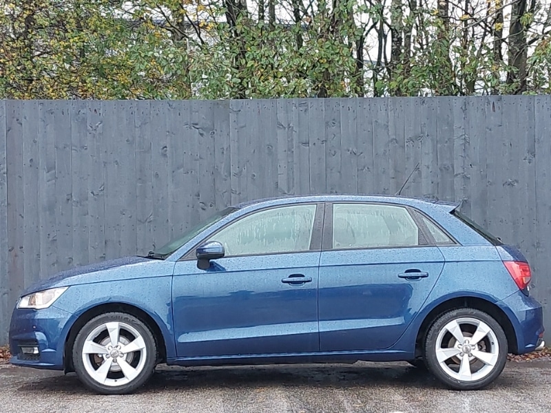 Used Audi A1 2017 for sale - 76571632: Photo 4