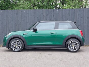 Used MINI Hatch 2023 for sale - 78411335: Photo