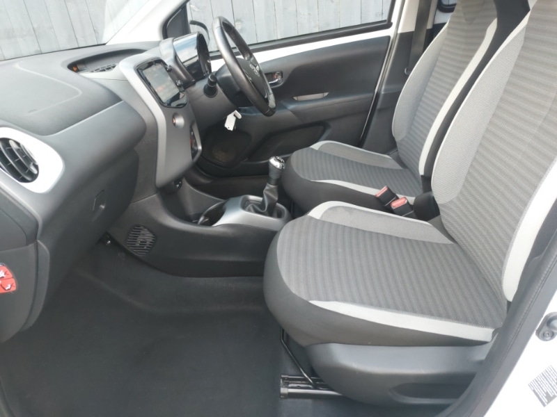 Used Toyota AYGO 2018 for sale - 77837558: Photo 5