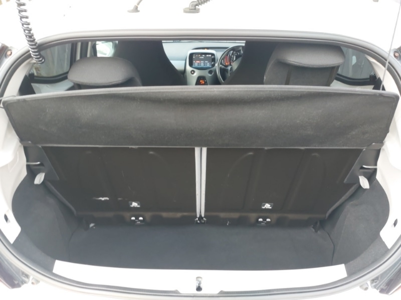 Used Toyota AYGO 2018 for sale - 77837558: Photo 8