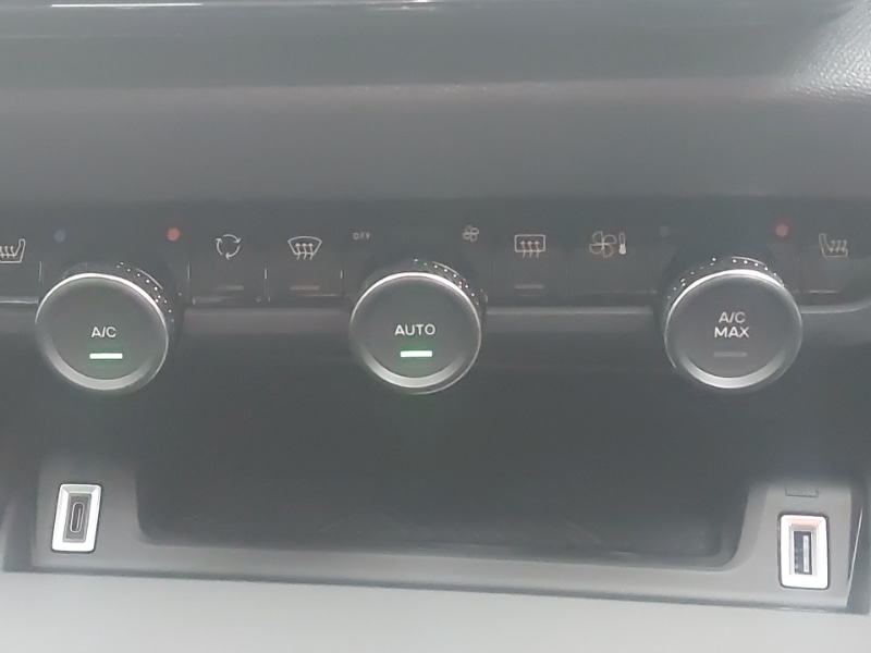 Used Citroen C4 2025 for sale - 76493452: Photo 14