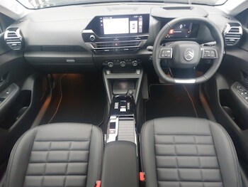 Used Citroen C4 2025 for sale - 76493452: Photo