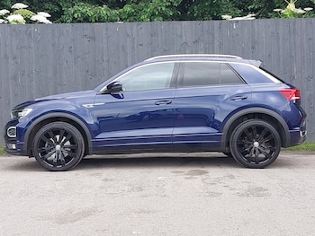 Used Volkswagen T-Roc 2018 for sale - 78994747: Photo