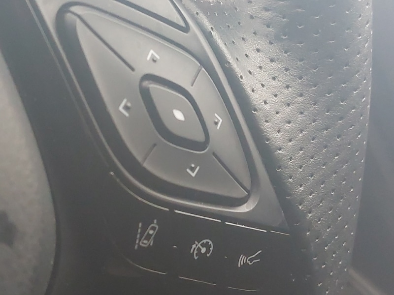 Used Toyota C-HR 2021 for sale - 76548899: Photo 12