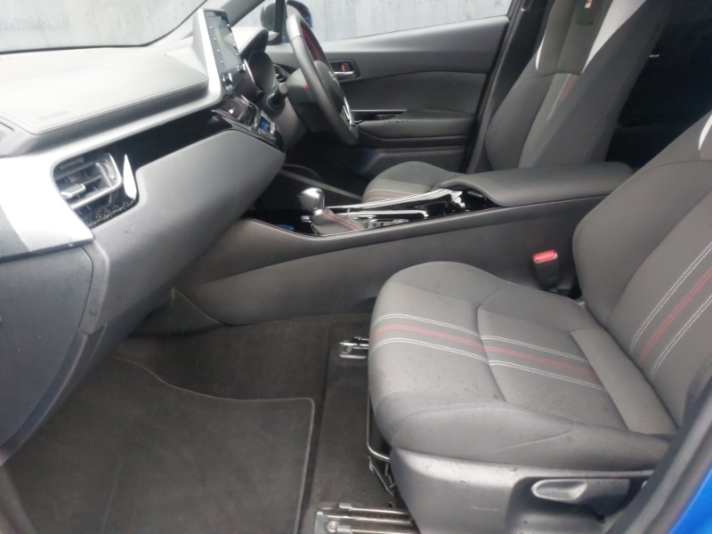 Used Toyota C-HR 2021 for sale - 76548899: Photo 5