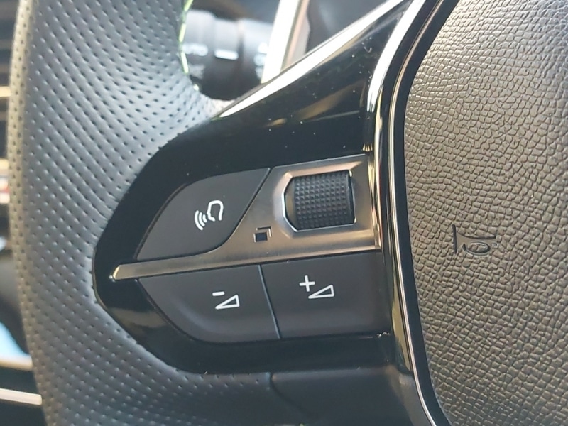 Used Peugeot 2008 2025 for sale - 76639476: Photo 13