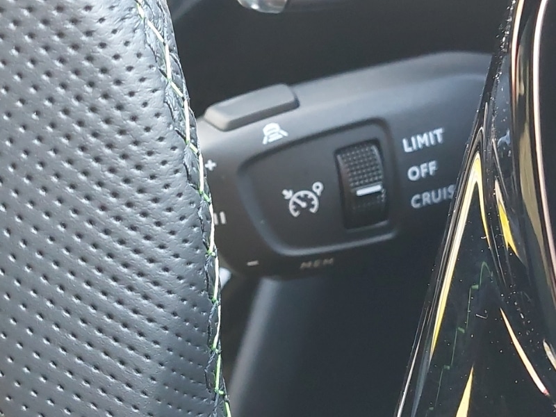 Used Peugeot 2008 2025 for sale - 76639476: Photo 14