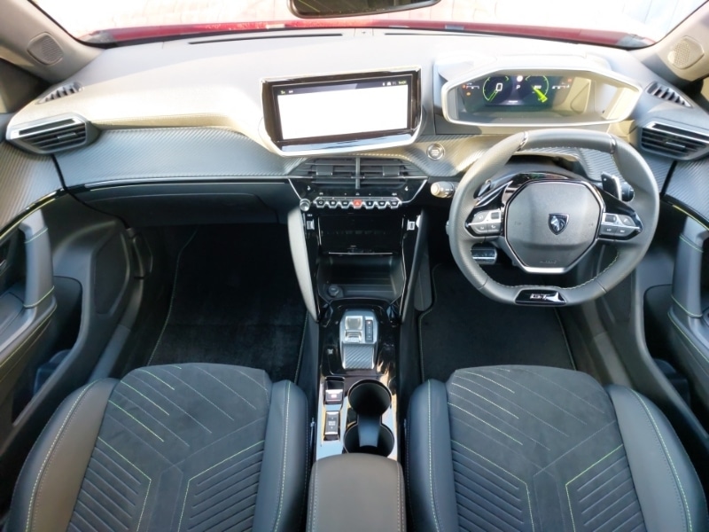 Used Peugeot 2008 2025 for sale - 76639476: Photo 2