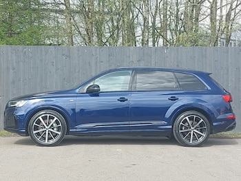 Used Audi Q7 2024 for sale - 78178844: Photo