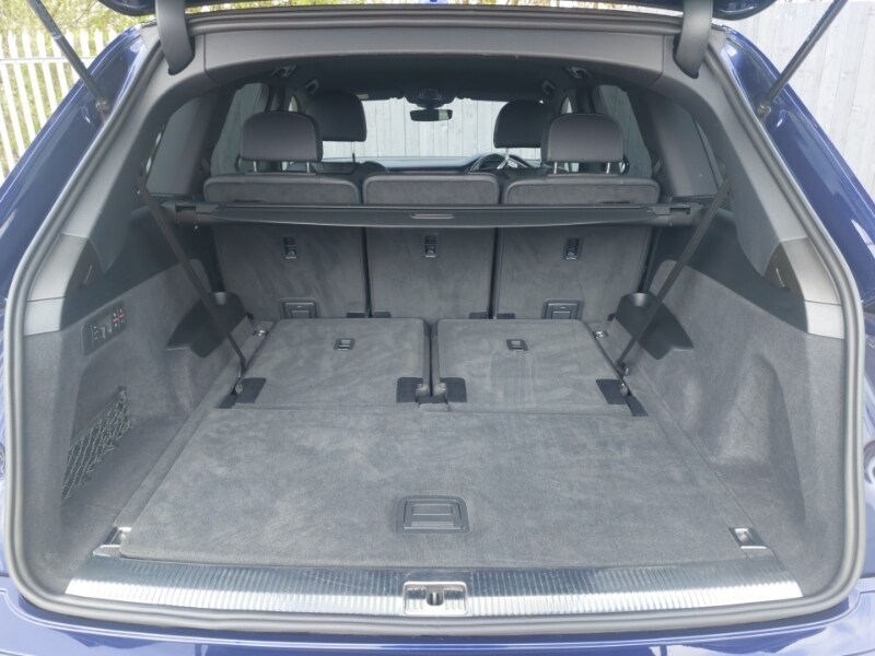 Used Audi Q7 2024 for sale - 78178844: Photo 8