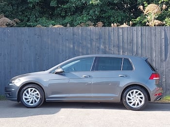 Used Volkswagen Golf 2019 for sale - 79481164: Photo