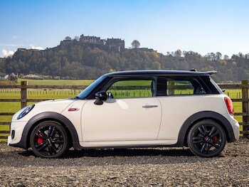 Used MINI Hatch 2019 for sale - 78446904: Photo