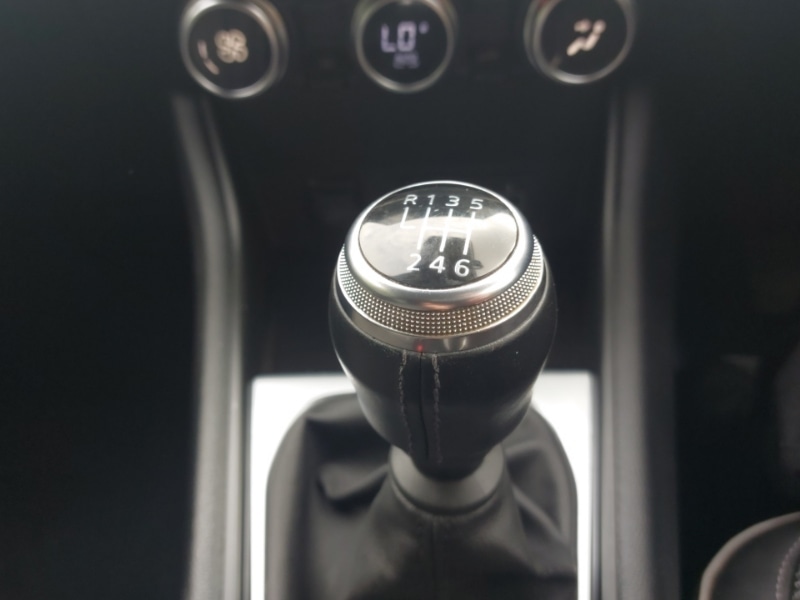Used Renault Captur 2020 for sale - 76130125: Photo 14