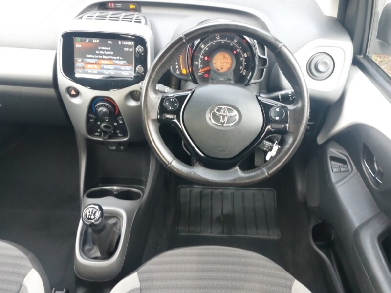 Used Toyota AYGO 2019 for sale - 77678307: Photo 7