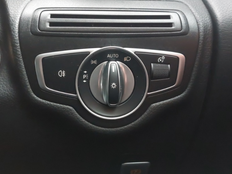 Used Mercedes-Benz GLC 2022 for sale - 77289924: Photo 12