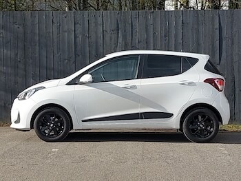 Used Hyundai i10 2018 for sale - 78243535: Photo