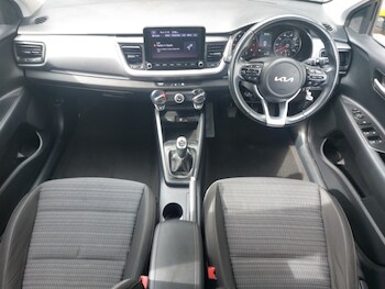 Used Kia Stonic 2021 for sale - 75755582: Photo