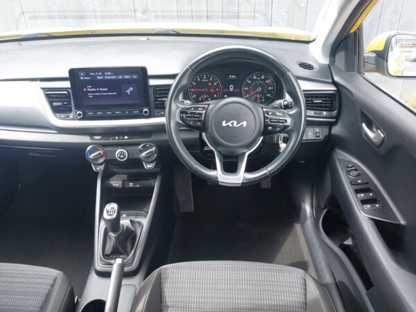 Used Kia Stonic 2021 for sale - 75755582: Photo 7