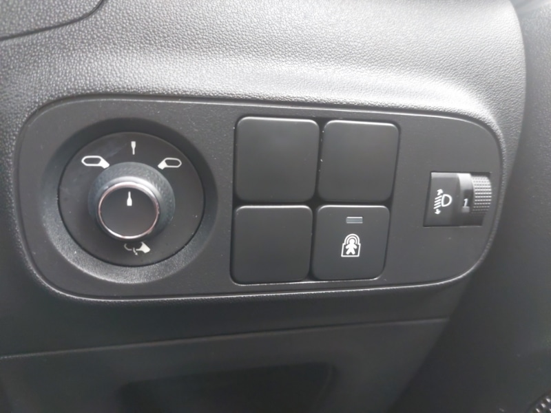 Used Citroen C3 2023 for sale - 77716954: Photo 15