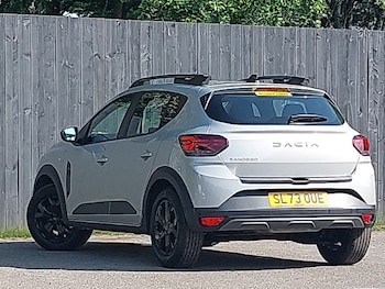 Used Dacia Sandero Stepway 2023 for sale - 78786424: Photo