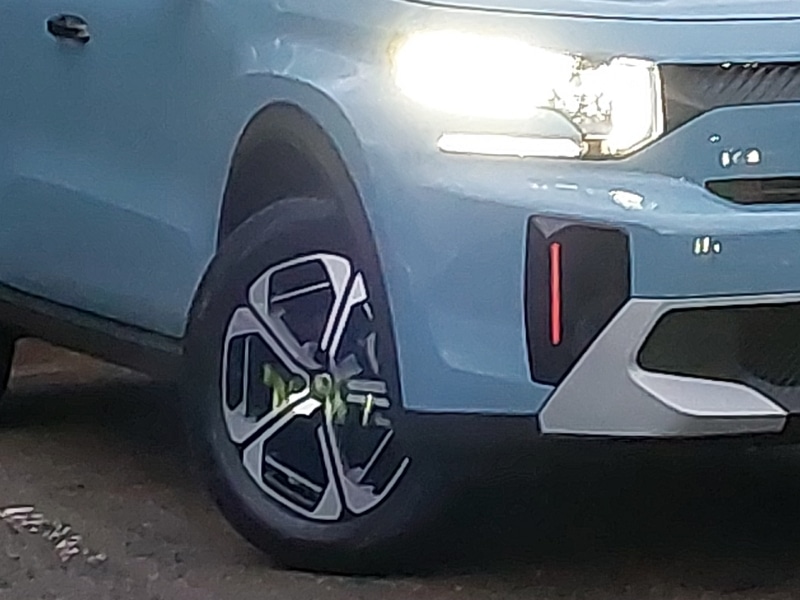 Used Citroen C3 Aircross 2025 for sale - 76885480: Photo 9