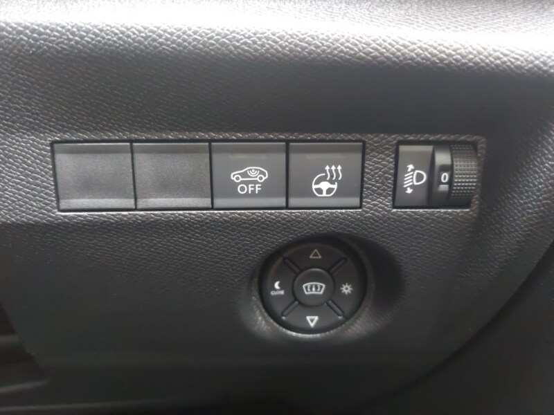 Used Citroen C4 2025 for sale - 76493435: Photo 15