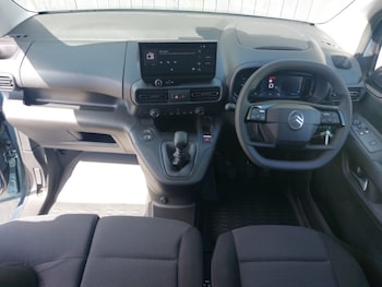 Used Citroen Berlingo 2025 for sale - 75184258: Photo