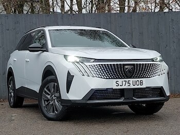 2025 - 1.2 Hybrid 145 Allure 5dr e-DSC6