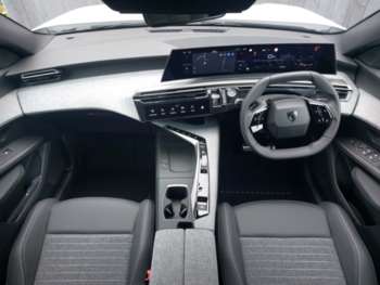 Used Peugeot 5008 2025 for sale - 75332552: Photo