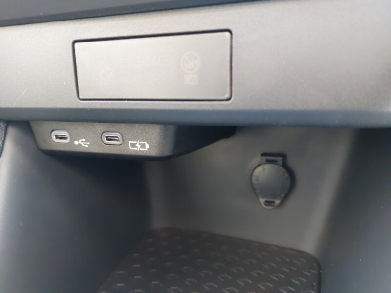 Used Mazda Mazda2 HYBRID 2024 for sale - 78113179: Photo 14