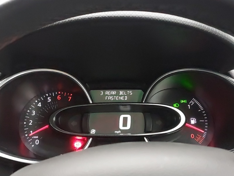 Used Renault Clio 2019 for sale - 77289925: Photo 10