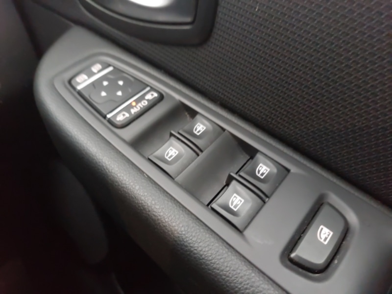 Used Renault Clio 2019 for sale - 77289925: Photo 14