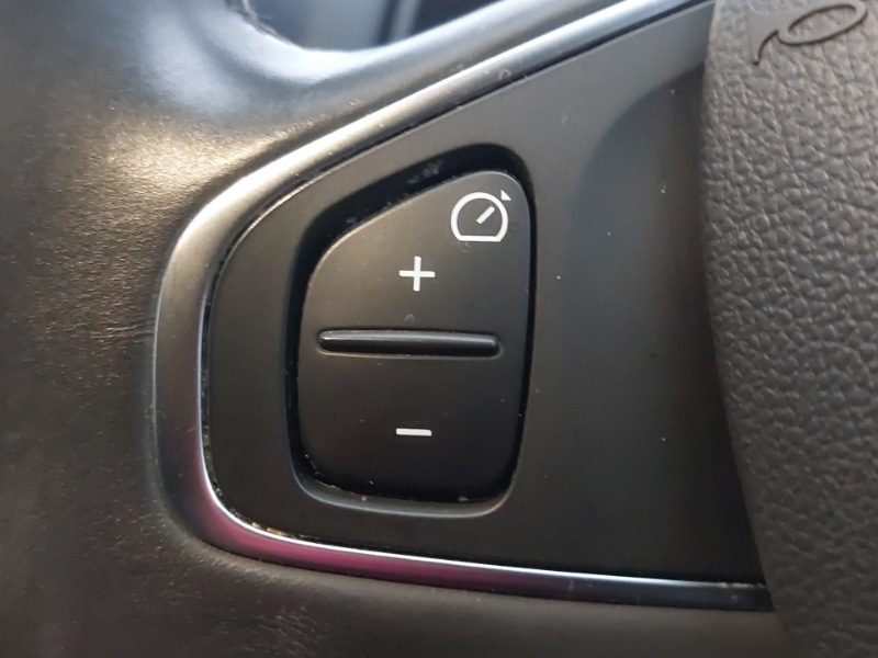 Used Renault Clio 2019 for sale - 77289925: Photo 16