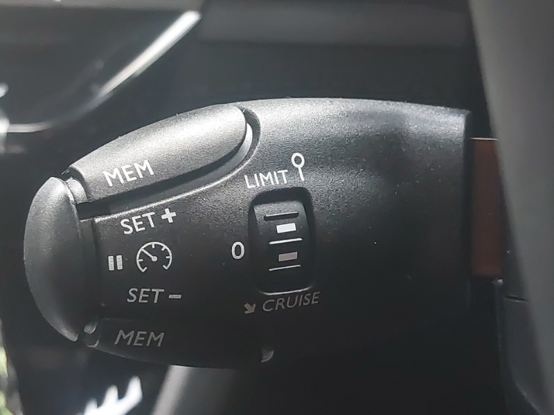 Used Peugeot 2008 2025 for sale - 76537340: Photo 18