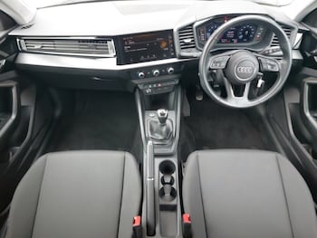 Used Audi A1 2022 for sale - 76135307: Photo 2