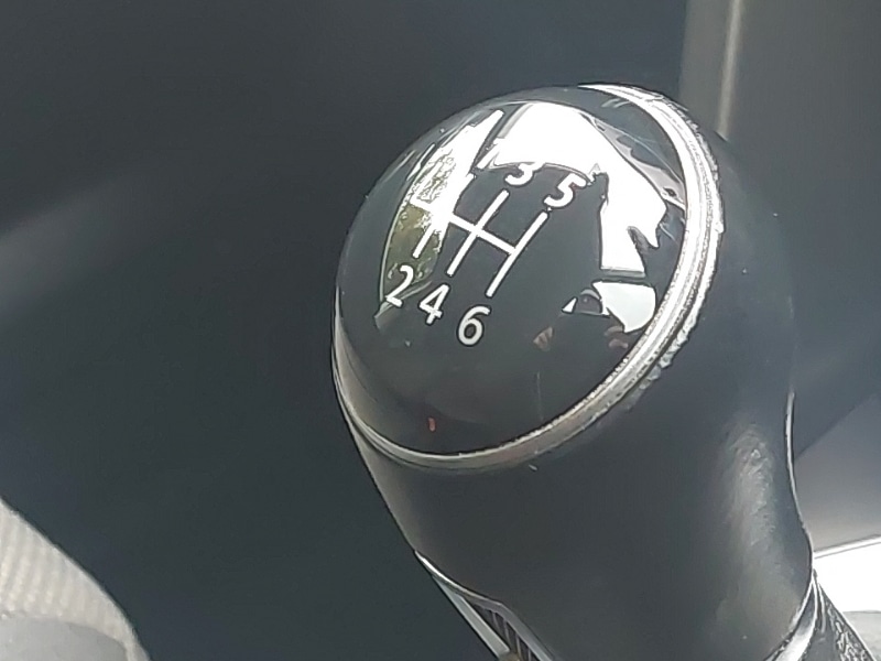 Used Volkswagen T-Roc 2018 for sale - 76335900: Photo 14