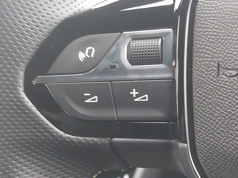 Used Peugeot 2008 2026 for sale - 77992576: Photo 13