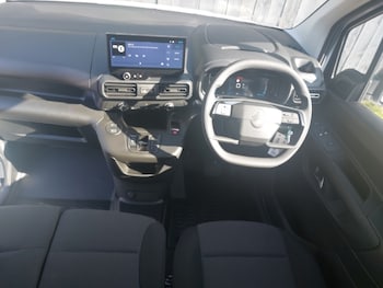 Used Citroen Berlingo 2025 for sale - 75219417: Photo