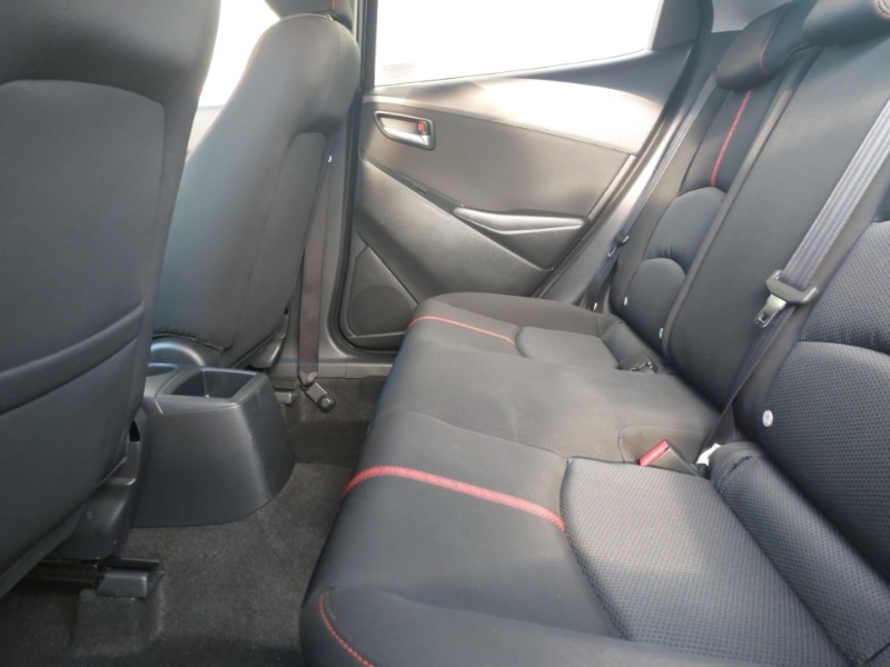 Used Mazda Mazda2 2016 for sale - 77293870: Photo 6