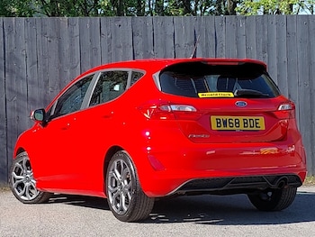 Used Ford Fiesta 2018 for sale - 78816664: Photo