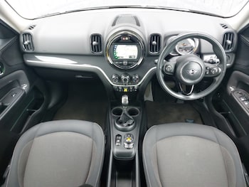Used MINI Countryman 2019 for sale - 76230115: Photo