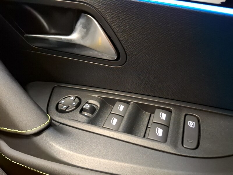Used Peugeot 2008 2025 for sale - 77563108: Photo 12