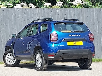 Used Dacia Duster 2023 for sale - 79176063: Photo