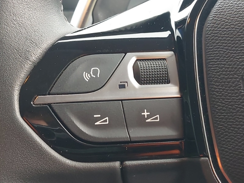 Used Peugeot 208 2022 for sale - 76108102: Photo 17